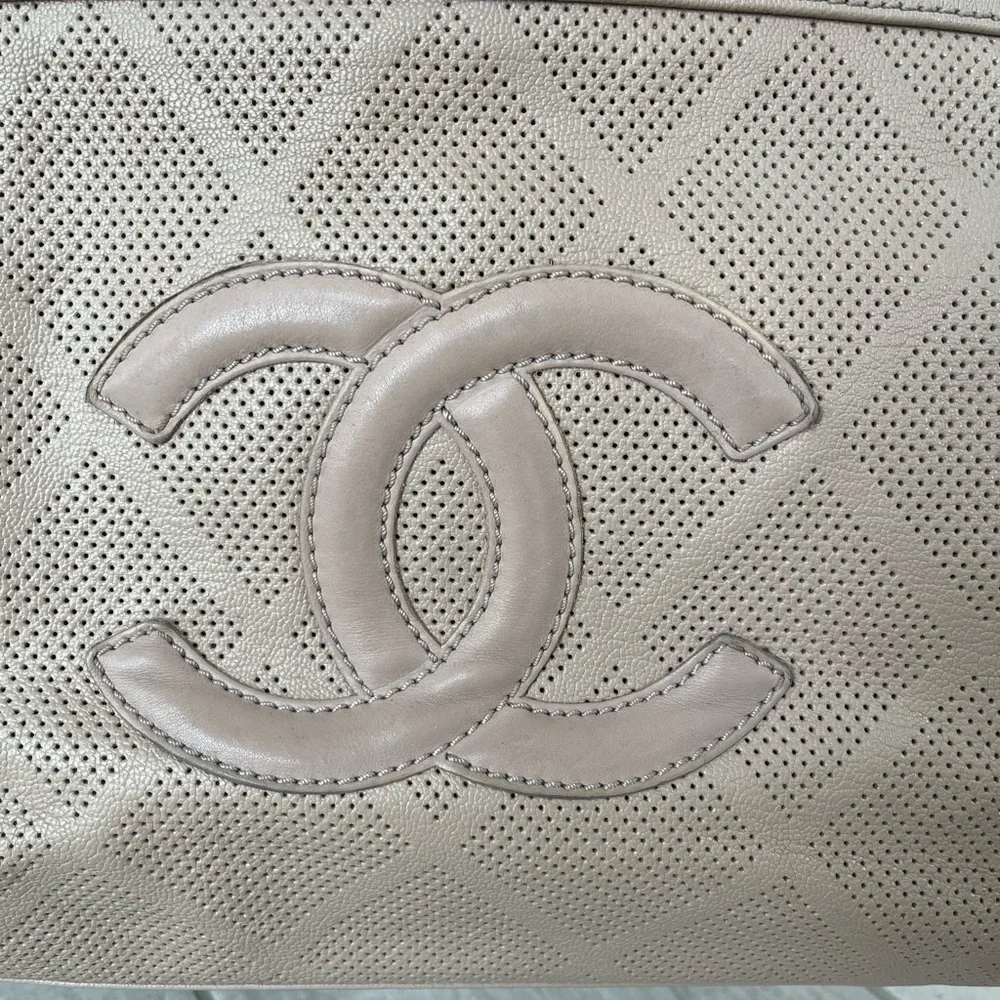Chanel Beige Perforated Caviar Tote - Picture 5 of 16